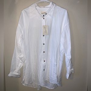 XL White Universal Threads Oversized Long Sleeve Button Down